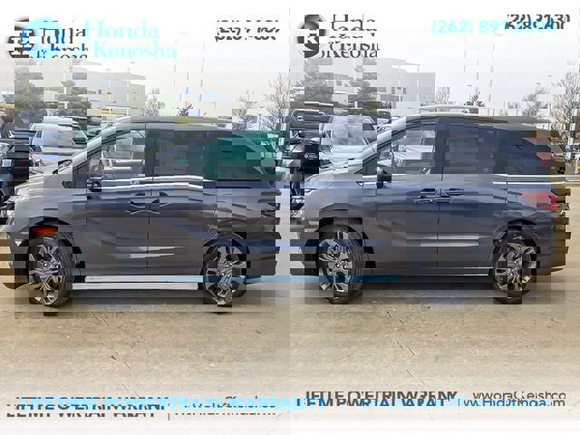 New 2026 Honda Odyssey Touring image 2