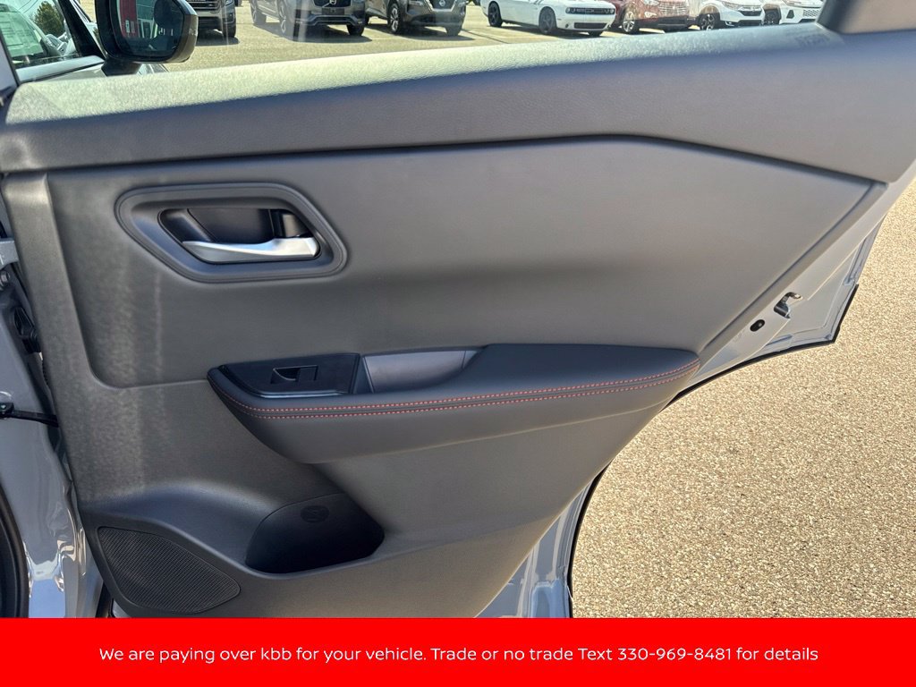 New 2027 Nissan Rogue SV w/ Rock Creek Premium Package AWD/4WD image 36