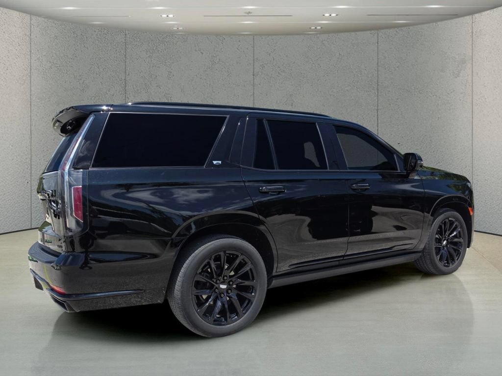 Used 2021 Cadillac Escalade Sport Platinum RWD image 3