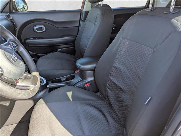 Used 2019 Kia Soul + image 19