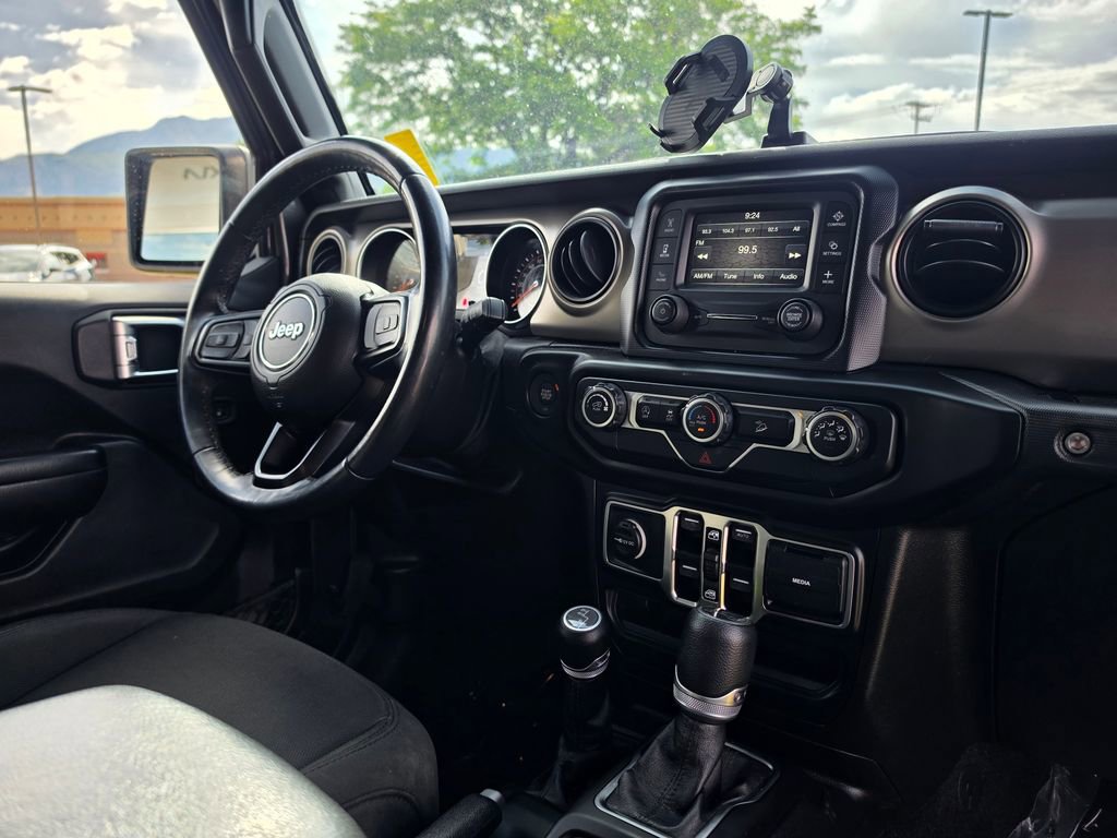 Used 2019 Jeep Wrangler Unlimited Sport S AWD/4WD image 18