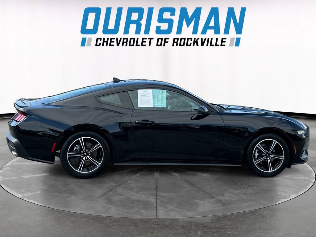 Used 2024 Ford Mustang Premium image 7