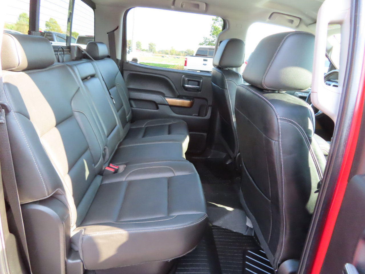 Used 2018 Chevrolet Silverado 2500 LTZ w/ Duramax Plus Package image 44