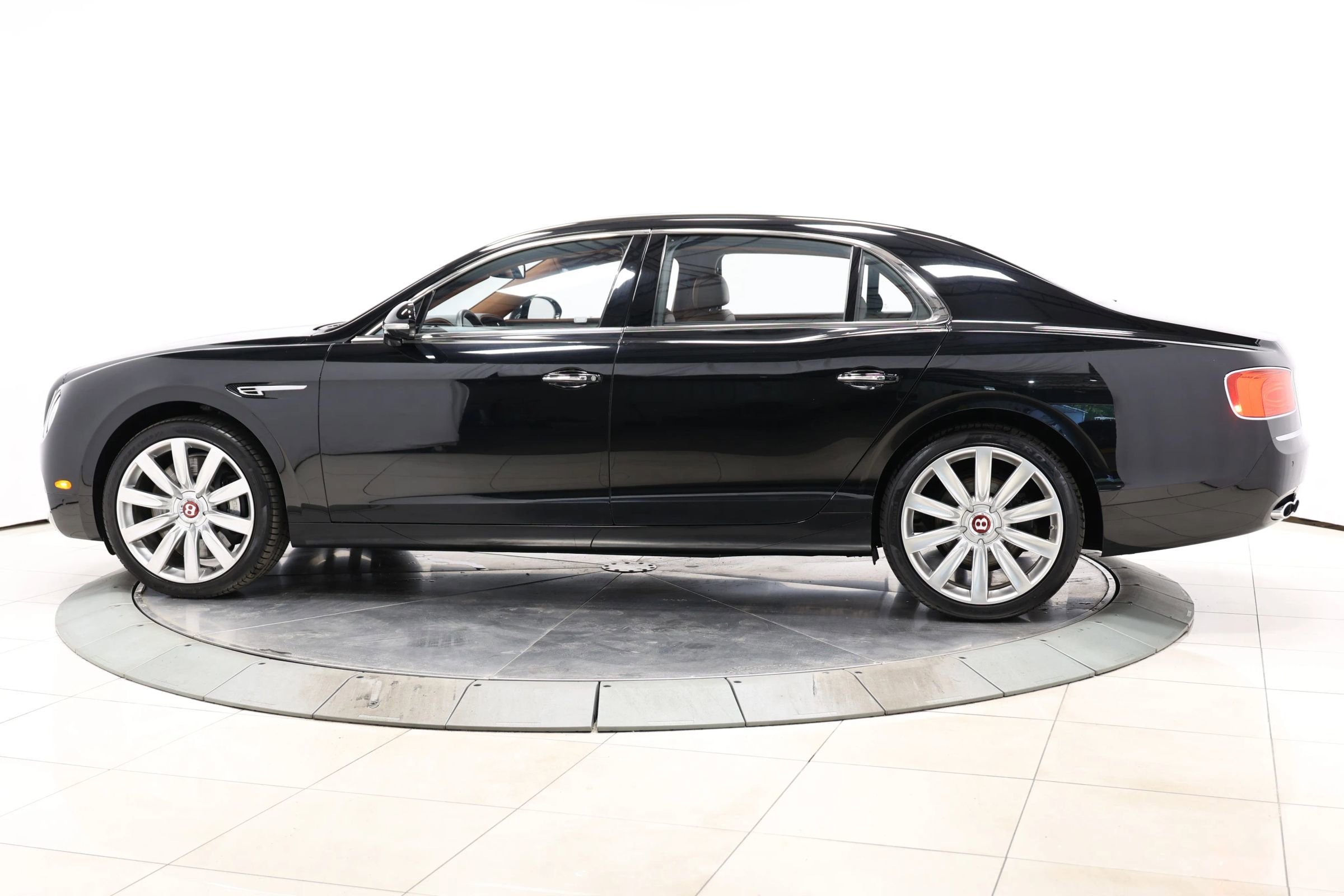 Used 2015 Bentley Flying Spur V8 AWD/4WD image 7