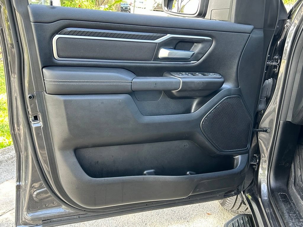Used 2025 RAM 1500 Big Horn AWD/4WD image 34
