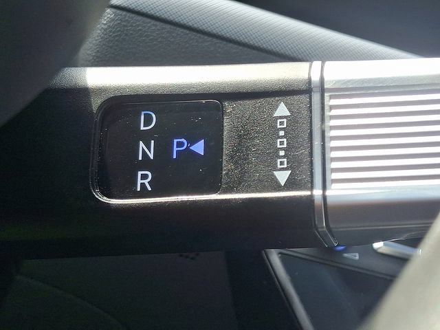 Used 2025 Hyundai Sonata SEL FWD image 15