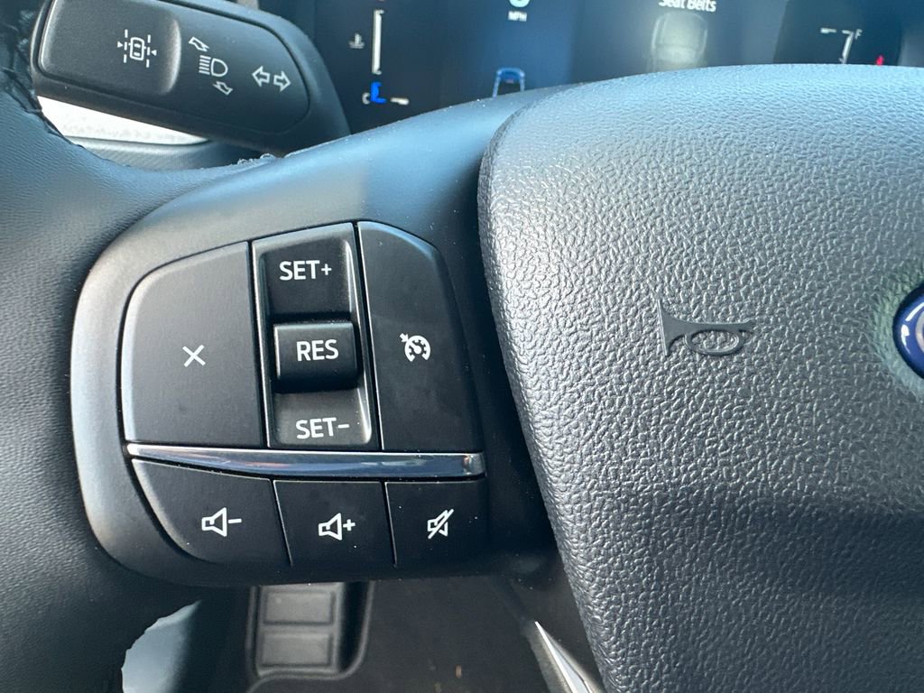 New 2025 Ford Maverick XLT w/ XLT Luxury Package image 24