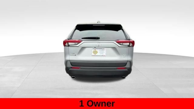 Used 2023 Toyota RAV4 XLE image 6