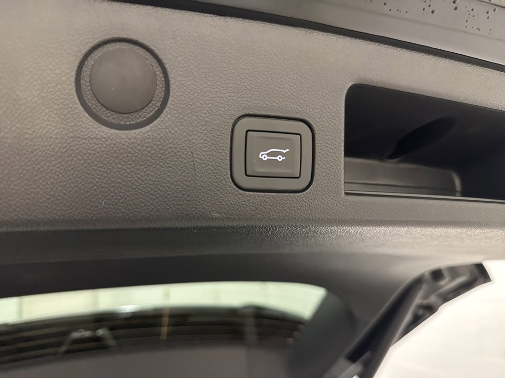 New 2026 GMC Terrain AT4 image 8