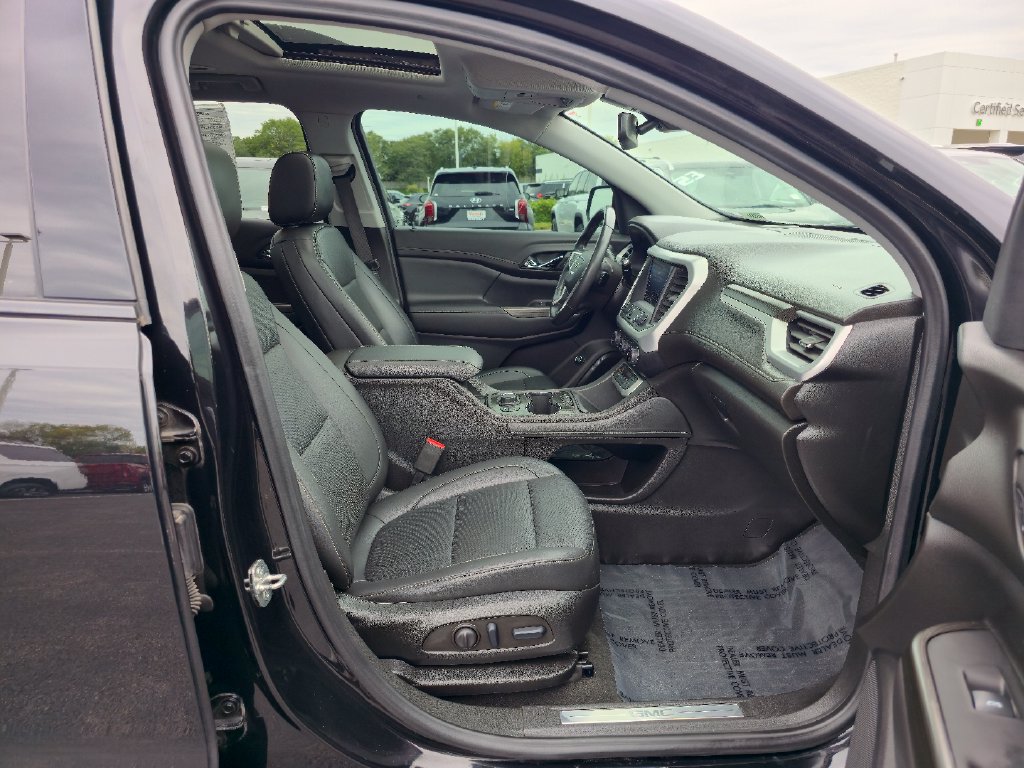 Used 2022 GMC Acadia SLT w/ Elevation Edition AWD/4WD image 30