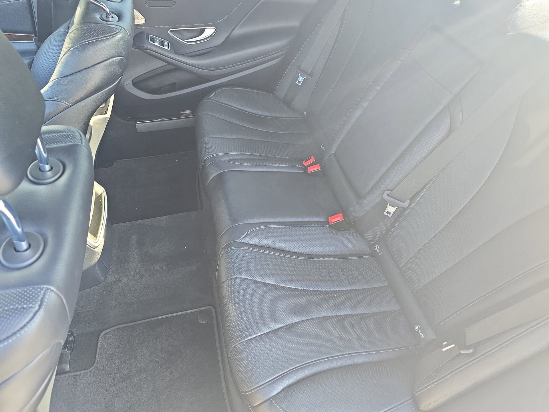 Used 2015 Mercedes-Benz S 550 4MATIC Sedan image 14