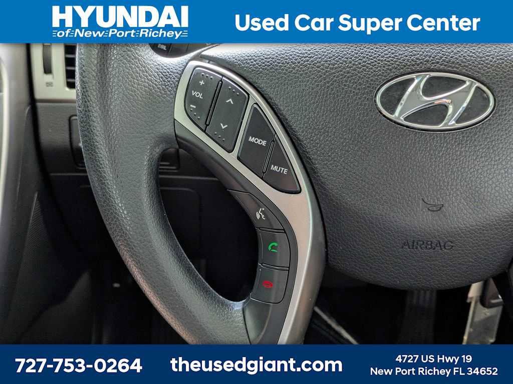 Used 2017 Hyundai Elantra GT image 25