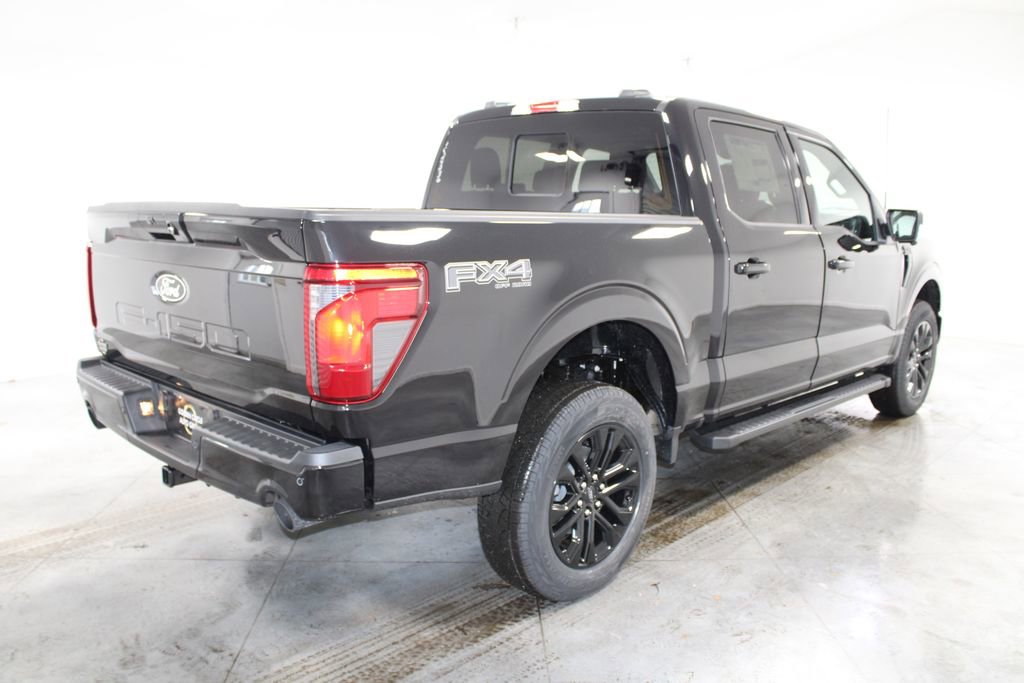 New 2026 Ford F150 XLT w/ Equipment Group 302A MID image 8