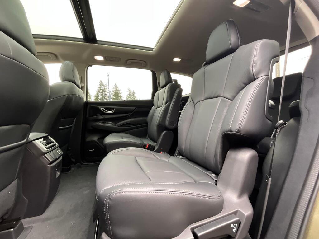New 2026 Subaru Ascent Limited AWD/4WD image 13