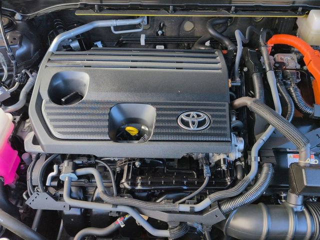 Used 2024 Toyota Crown Limited image 33