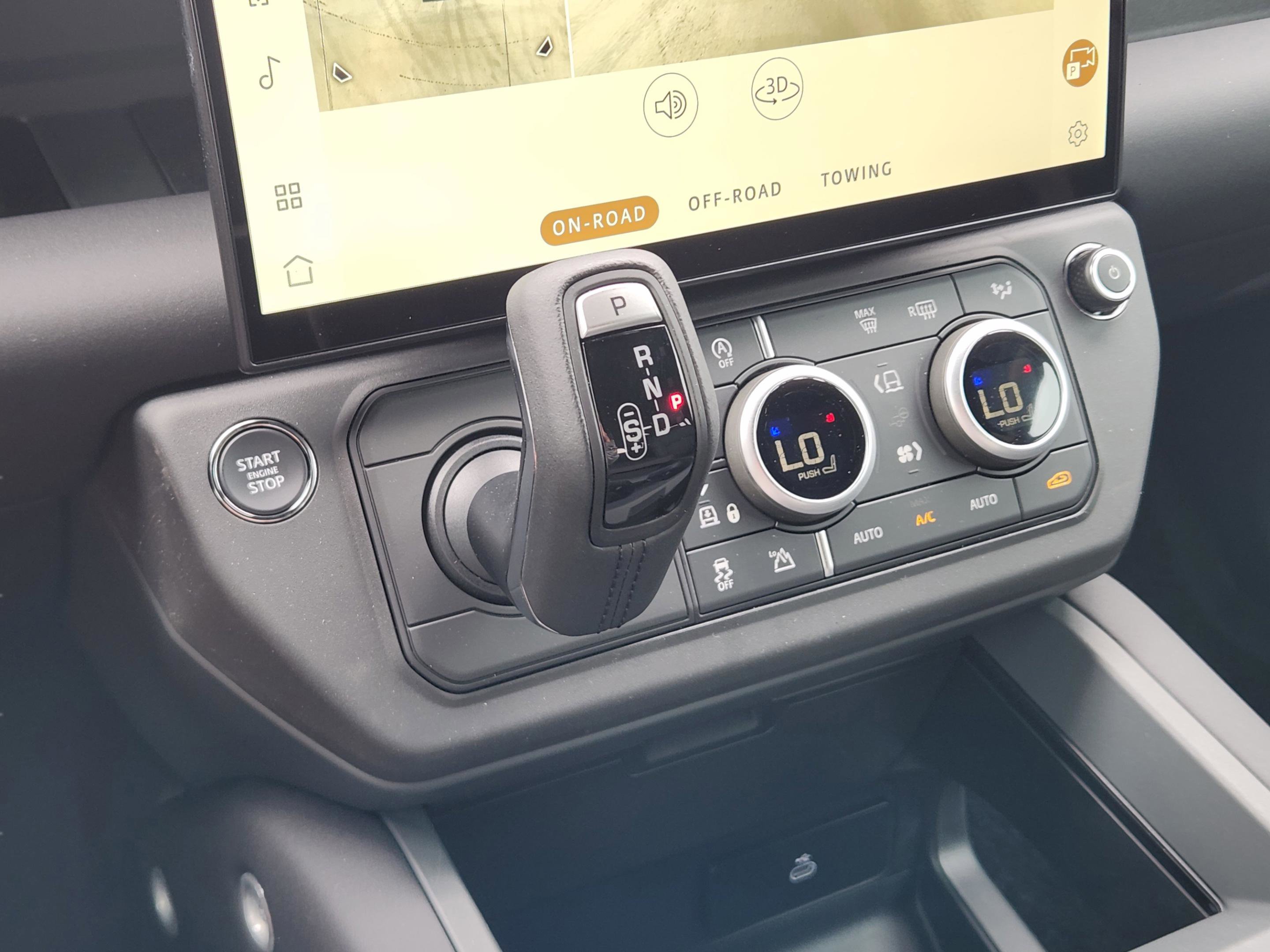 New 2026 Land Rover Defender 110 S AWD/4WD image 14