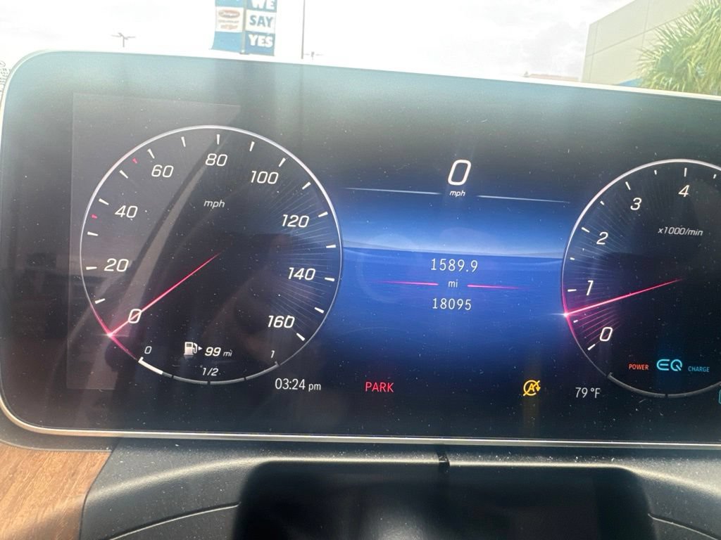 Used 2022 Mercedes-Benz C 300 Sedan image 15