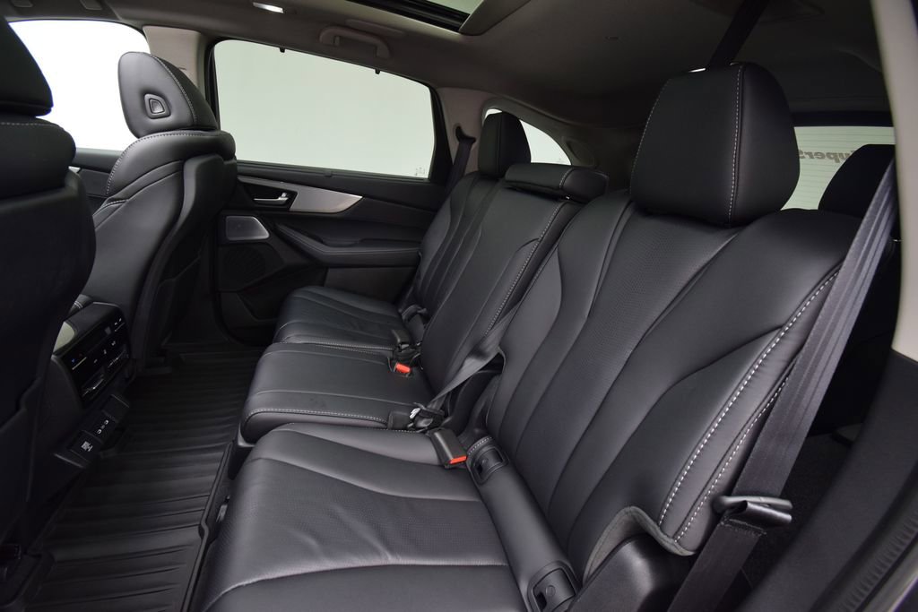Used 2026 Acura MDX SH-AWD w/ Technology Package image 25