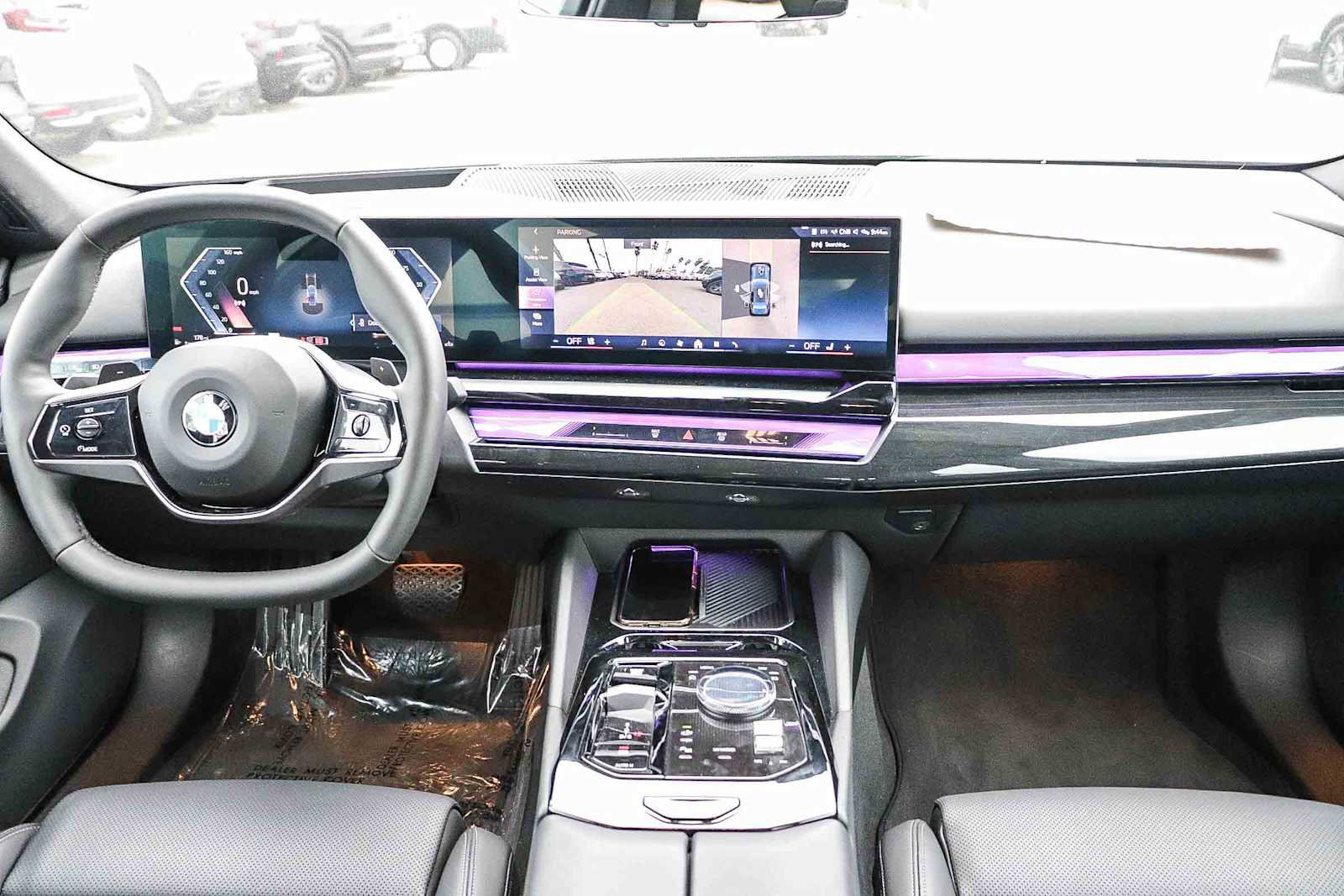 Used 2024 BMW 540i xDrive w/ Premium Package image 13