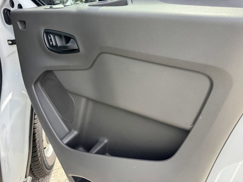 Used 2024 Ford Transit 350 XL image 9