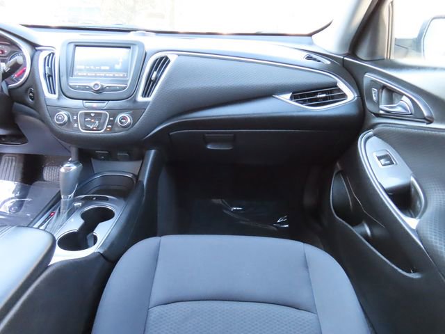 Used 2016 Chevrolet Malibu LT FWD image 29