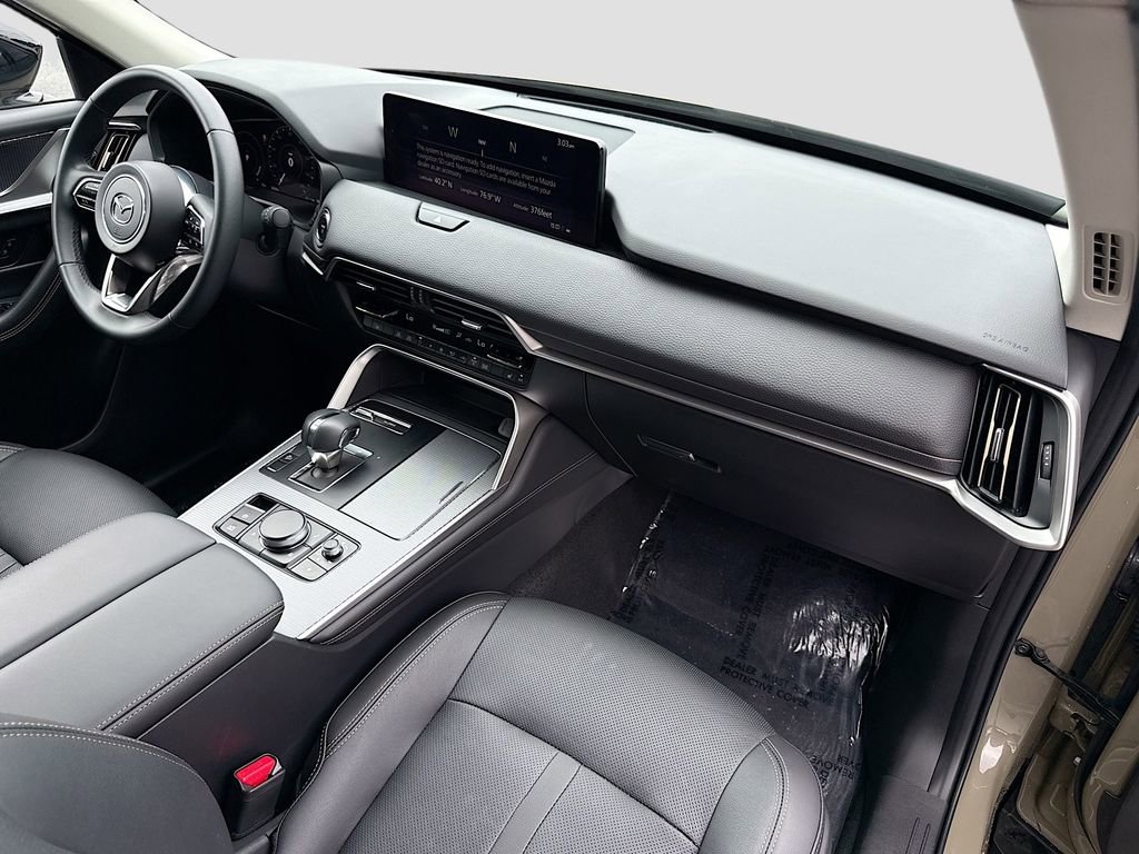 Certified 2025 MAZDA CX-70 Plug-In Hybrid w/ Premium Pkg image 34