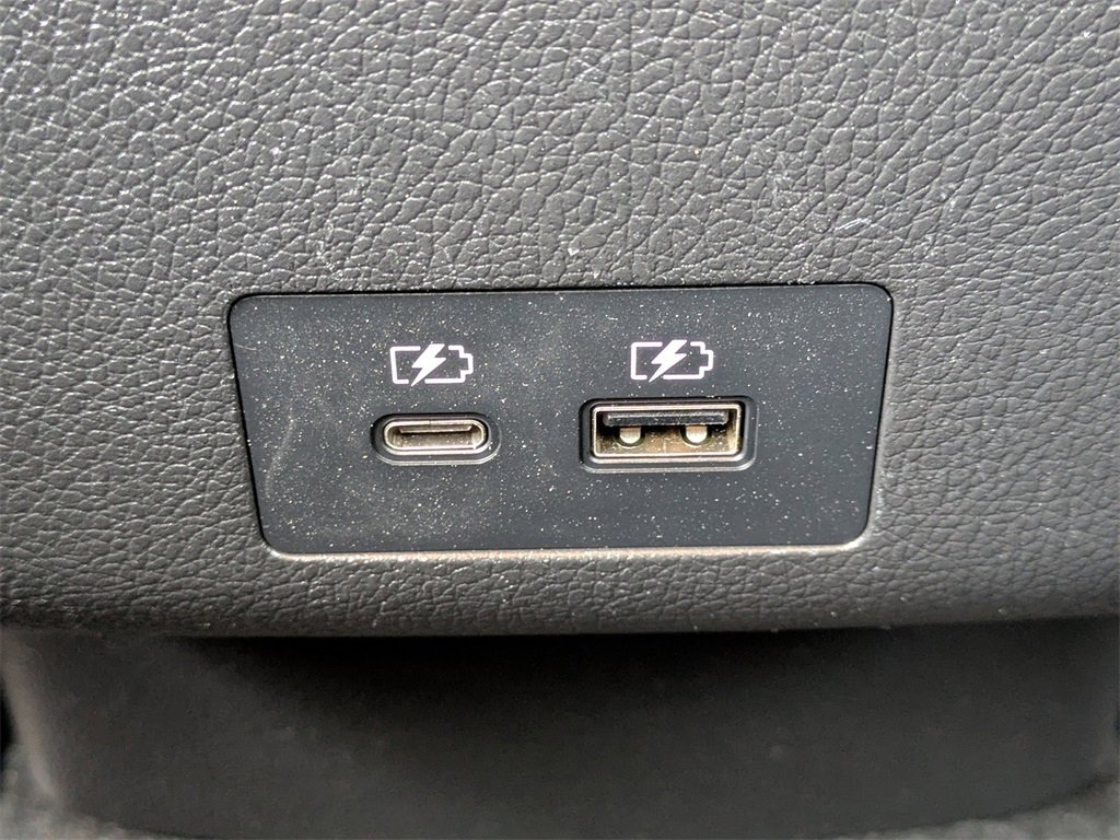 Used 2025 Mitsubishi Outlander Sport SE image 14