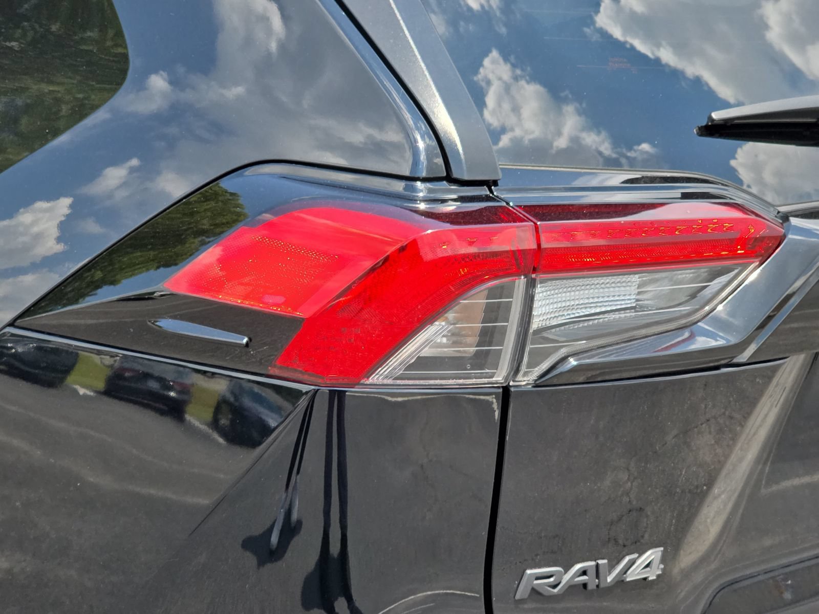 Used 2024 Toyota RAV4 Adventure AWD/4WD image 32