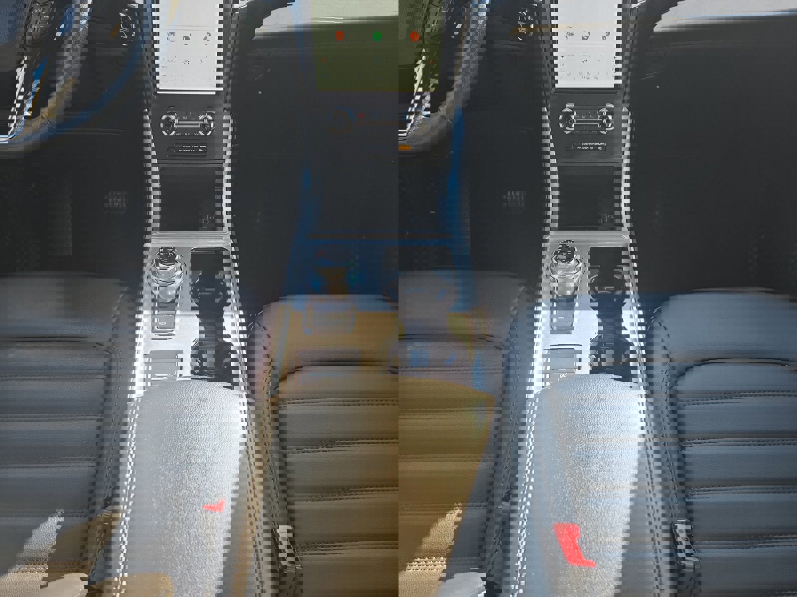 Certified 2024 Ford Edge SEL w/ Convenience Package image 21