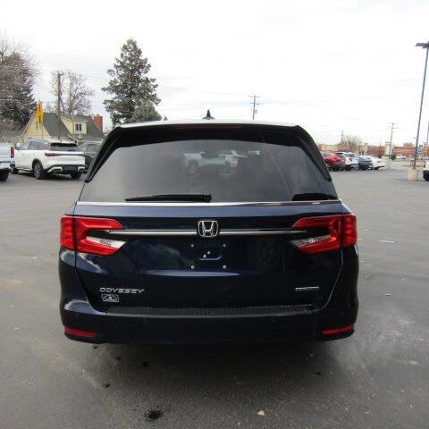 Used 2022 Honda Odyssey Touring image 5