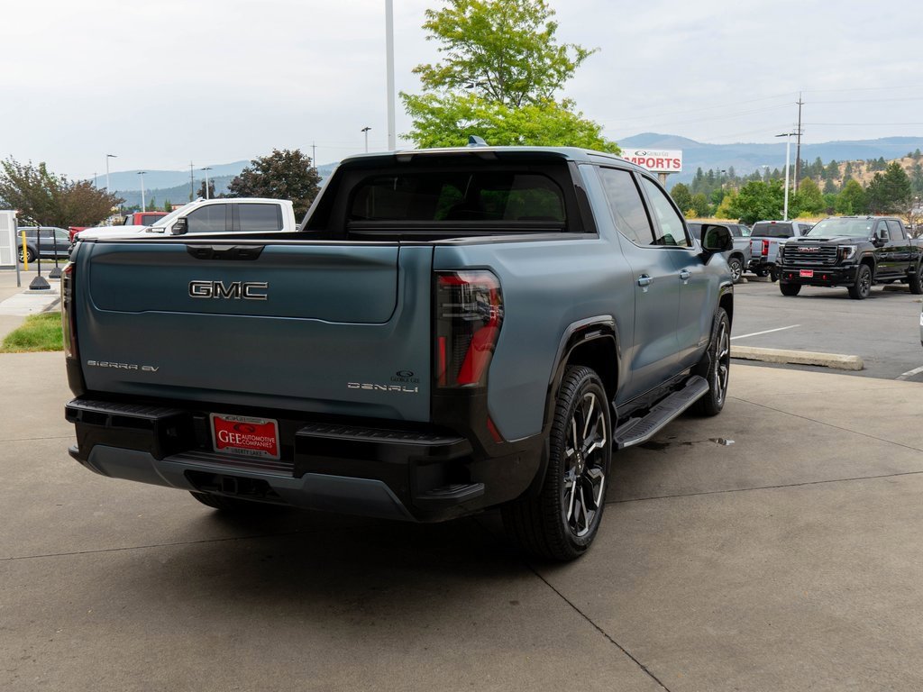 New 2025 GMC Sierra EV Denali image 7