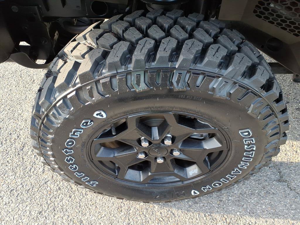 Used 2022 Jeep Gladiator Sport AWD/4WD image 9