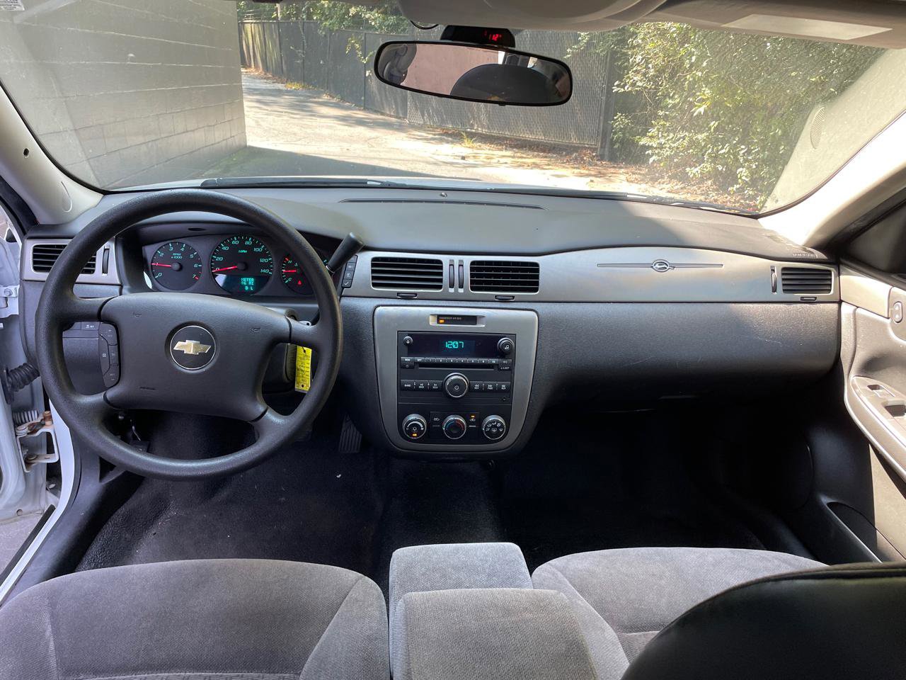 Used 2013 Chevrolet Impala Police Cruiser FWD image 9