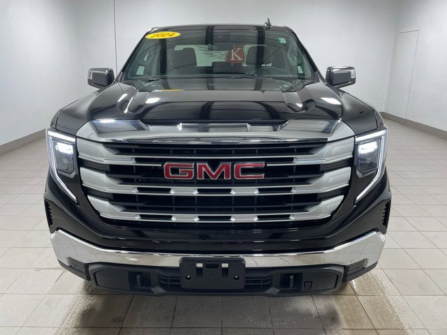 Used 2024 GMC Sierra 1500 SLE image 2