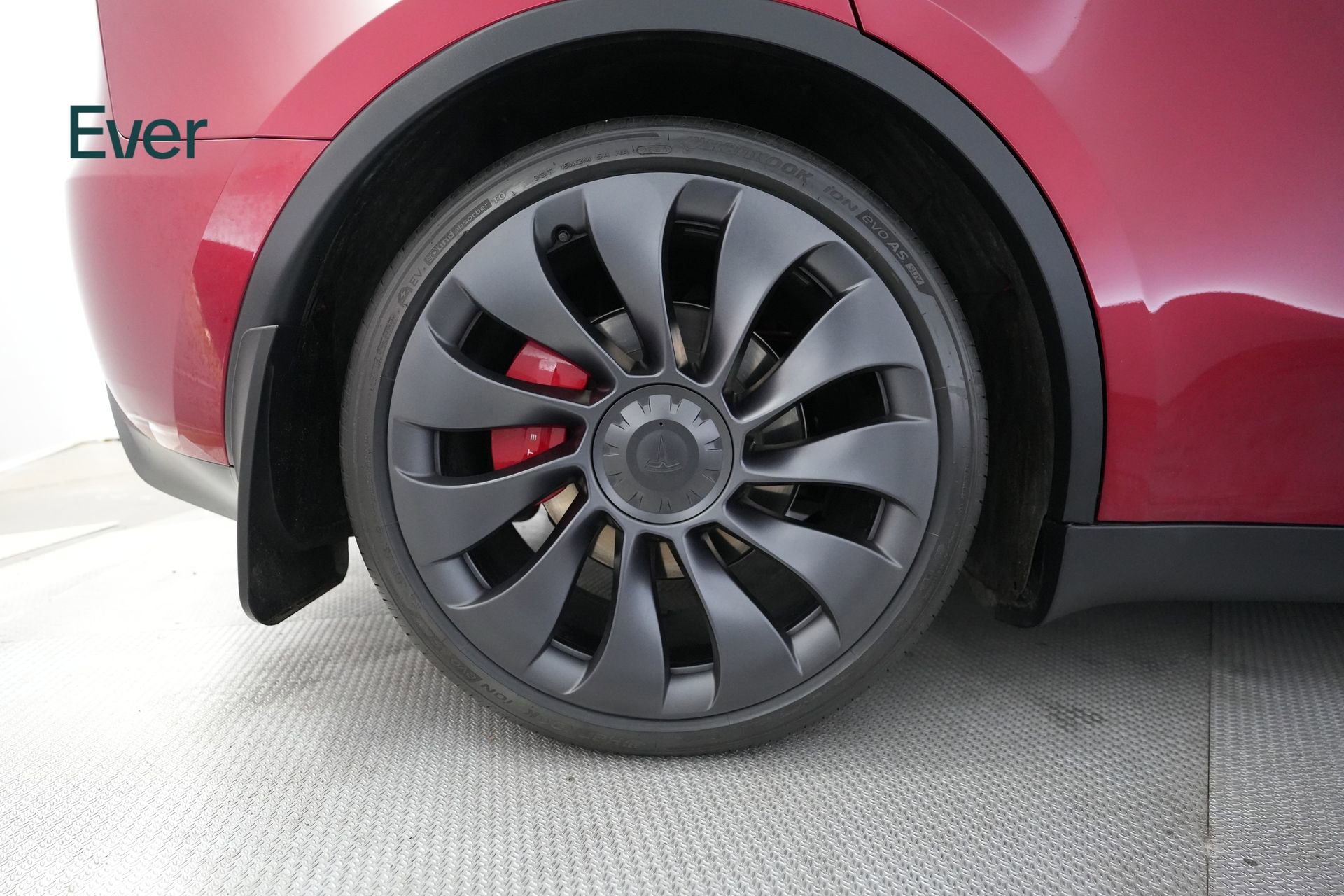 Used 2024 Tesla Model Y Performance AWD/4WD image 22