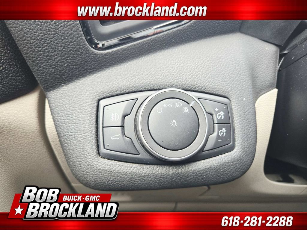 Used 2019 Ford Escape Titanium FWD image 36