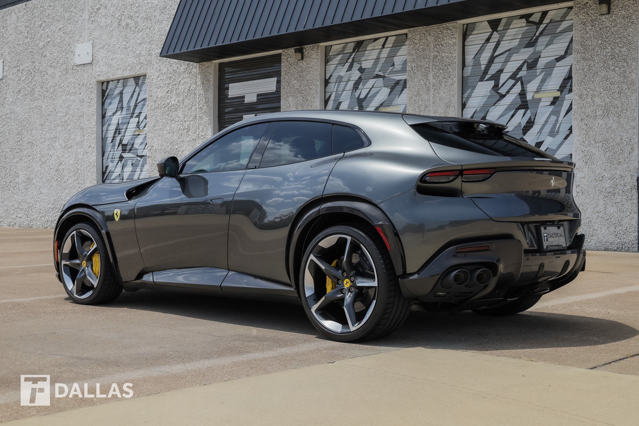 Used 2026 Ferrari Purosangue AWD/4WD image 10