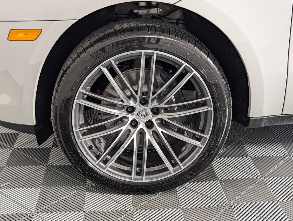 New 2026 Porsche Macan image 11