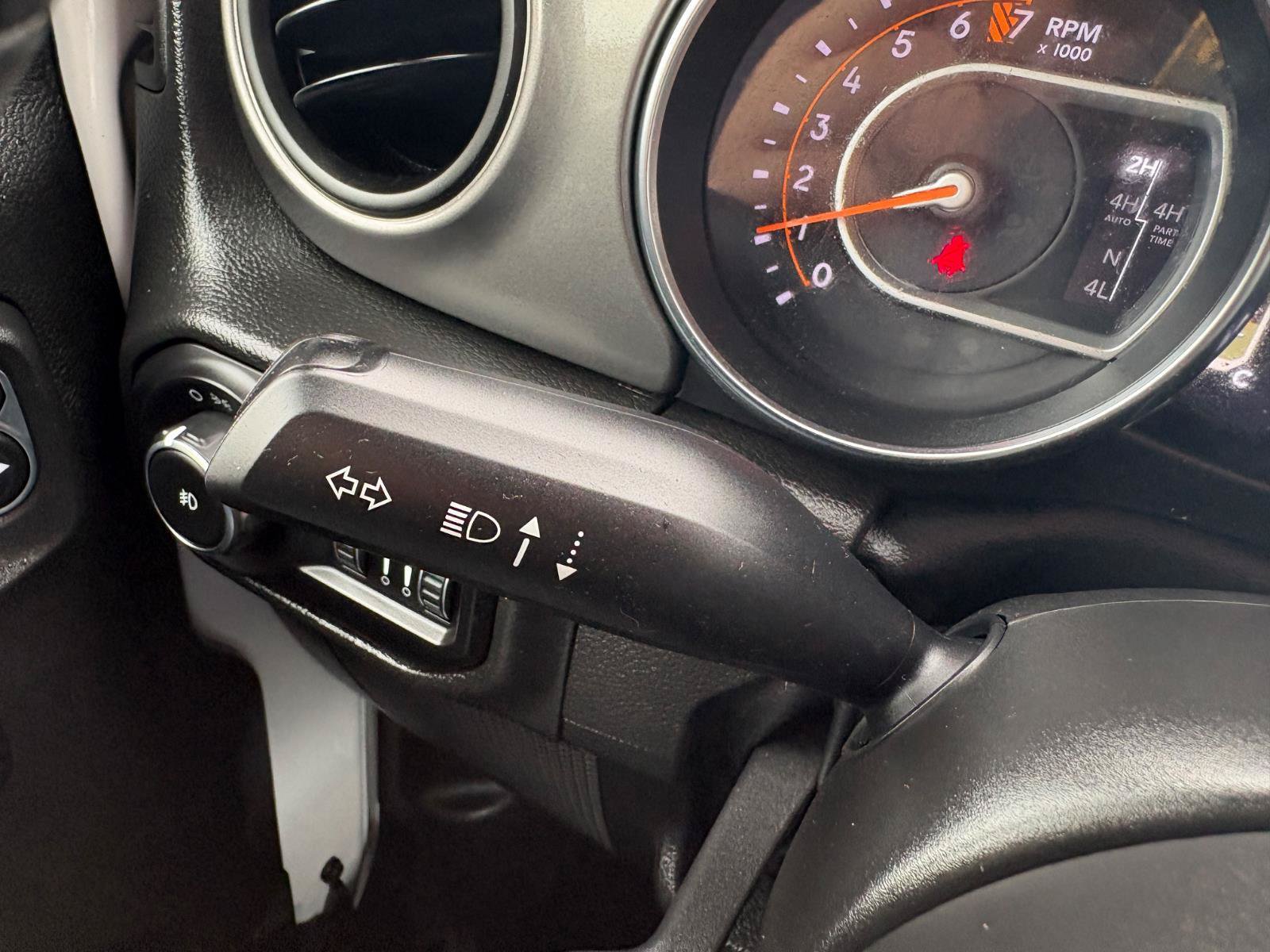 Used 2022 Jeep Wrangler Unlimited Sport AWD/4WD image 33