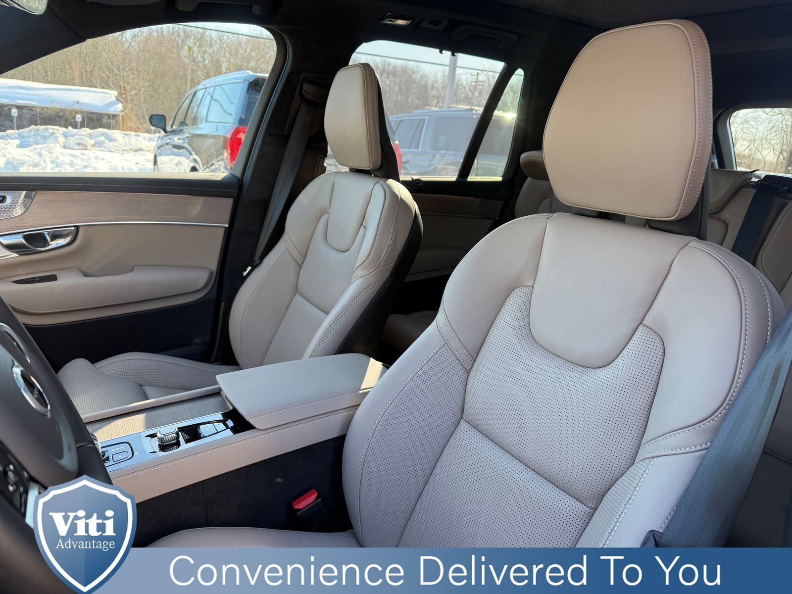 New 2026 Volvo XC90 T8 Ultra w/ Lounge Package image 18