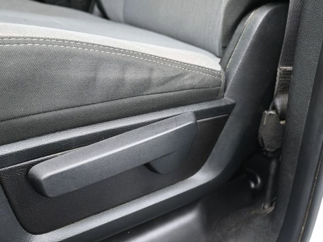 Used 2019 RAM 2500 Big Horn image 13