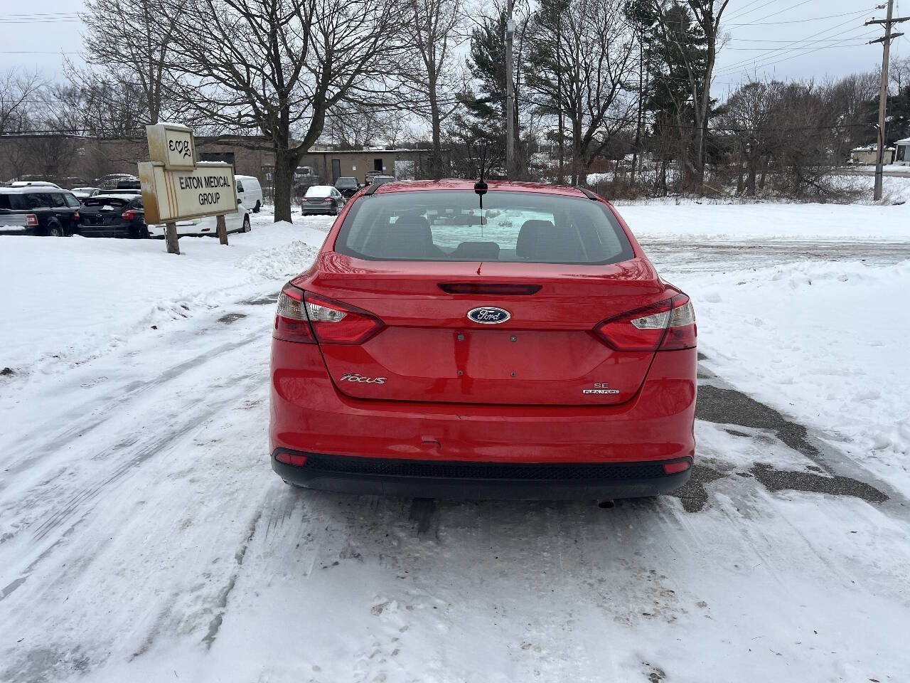 Used 2014 Ford Focus SE image 6