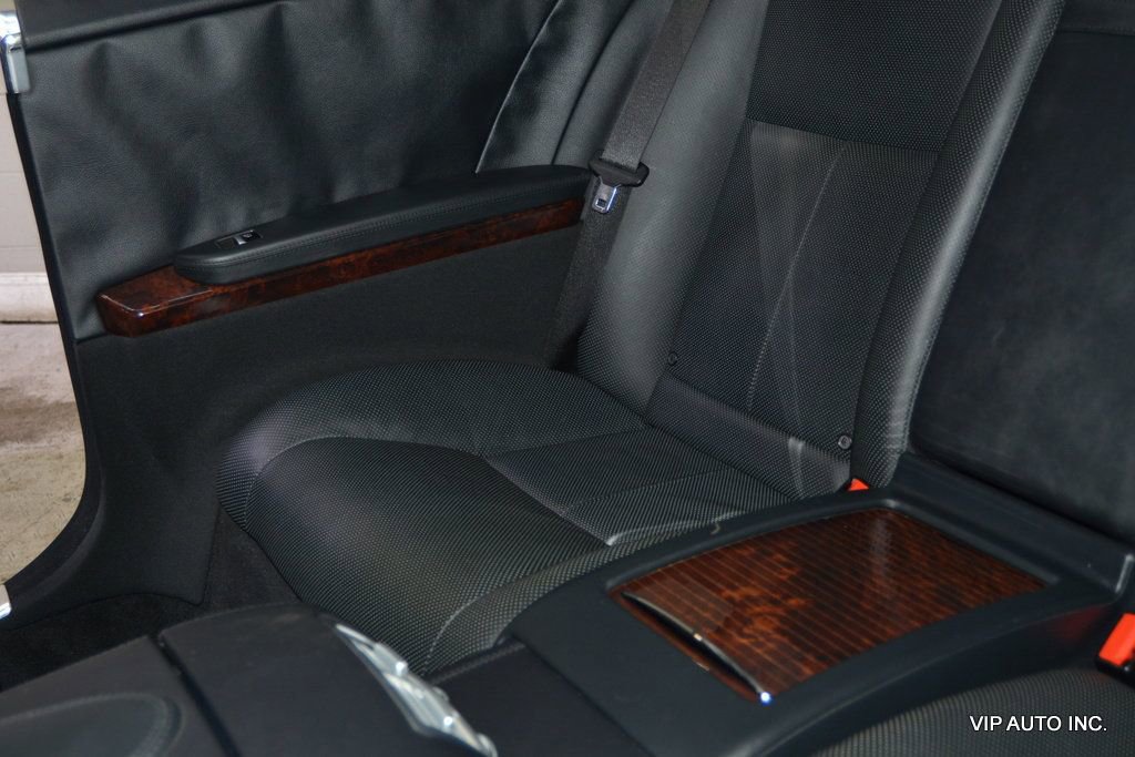 Used 2010 Mercedes-Benz CL 550 4MATIC image 20