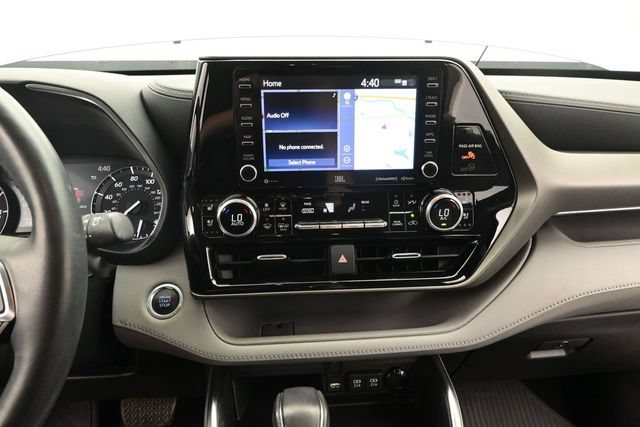 Used 2021 Toyota Highlander Limited FWD image 6