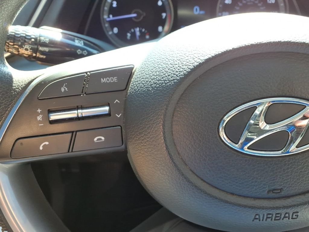Used 2023 Hyundai Sonata SE FWD image 18