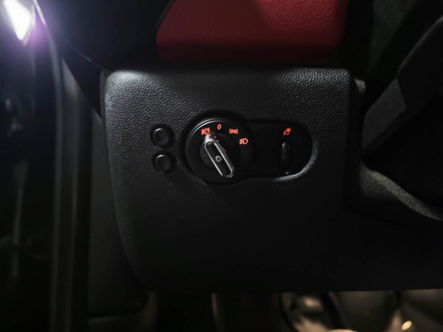 Used 2015 MINI Cooper John Cooper Works image 27