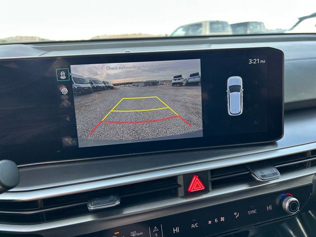 Used 2024 Kia Sorento S image 25