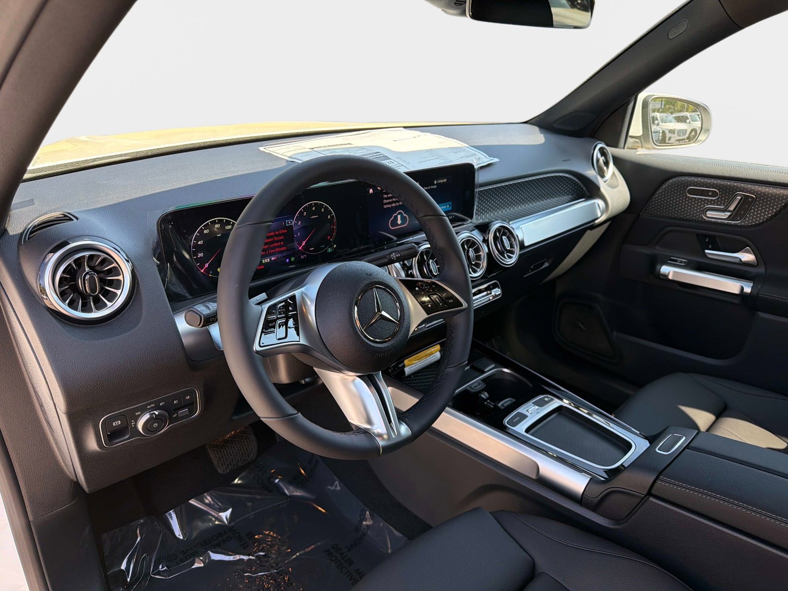 New 2026 Mercedes-Benz GLB 250 image 17