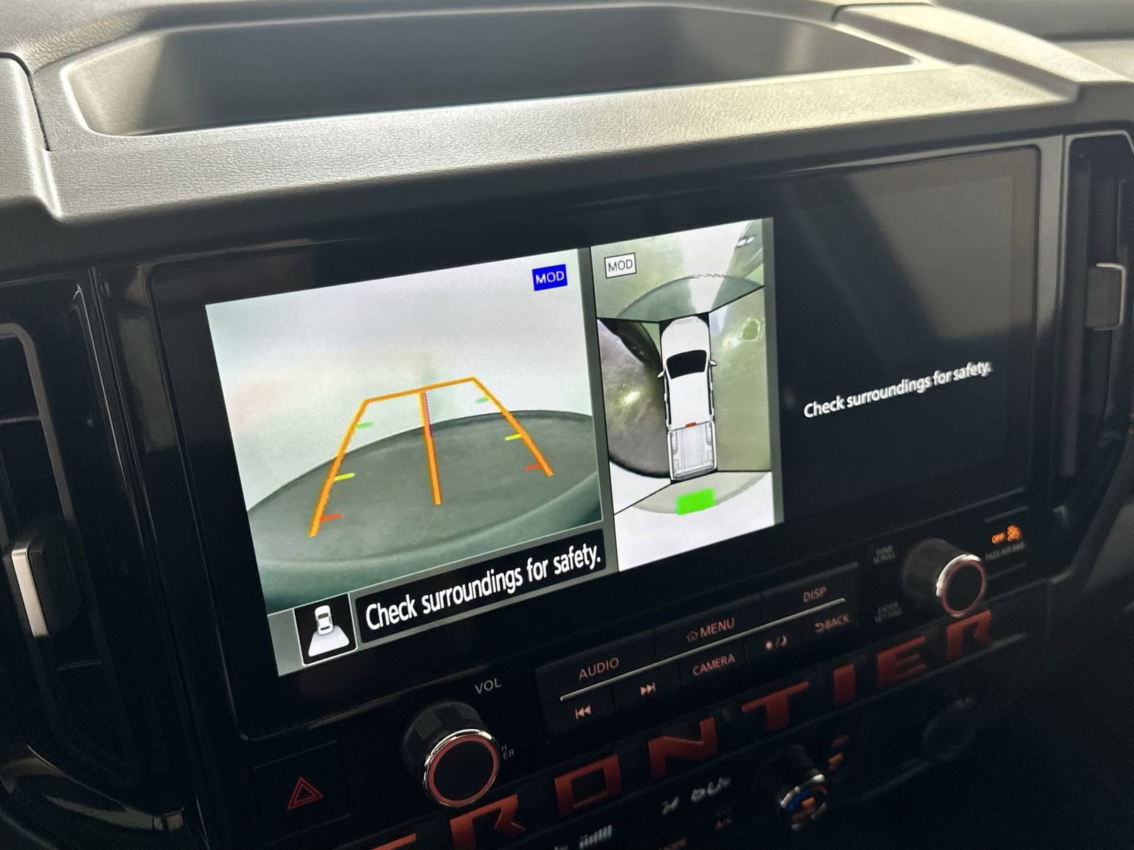 Used 2025 Nissan Frontier Pro-X w/ Pro Convenience Package image 17