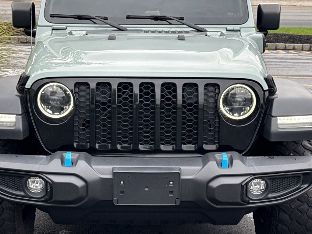 Used 2023 Jeep Wrangler Unlimited AWD/4WD image 1